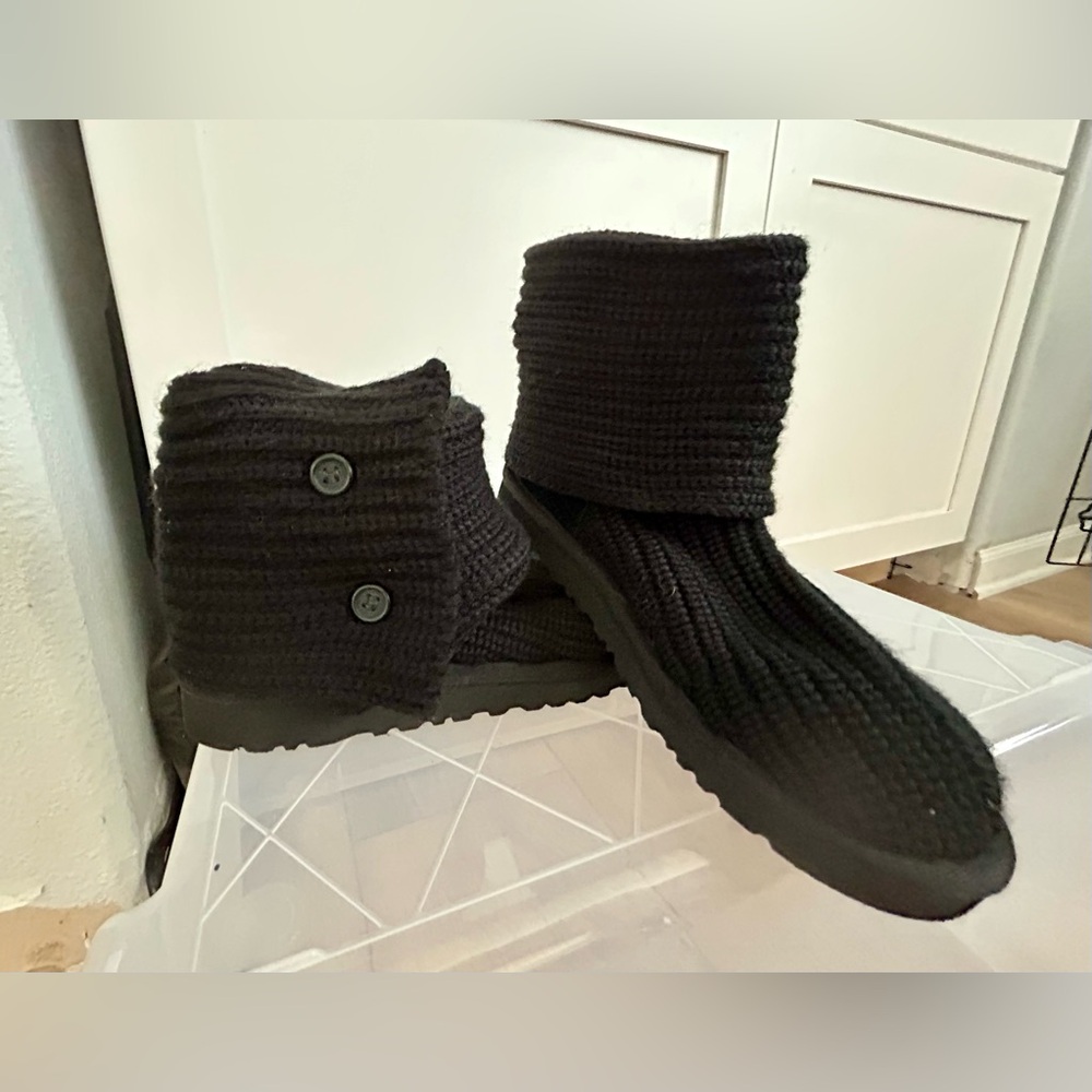 UGG Black Cozy “Cardy” knit boots